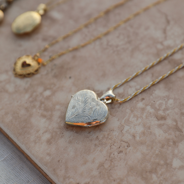 Stone Cooper Ed — Intro to Lockets