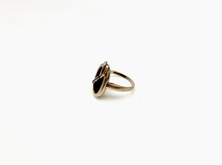 Onyx and Diamond 10K Eve Ring (6.25) - Stone Cooper
