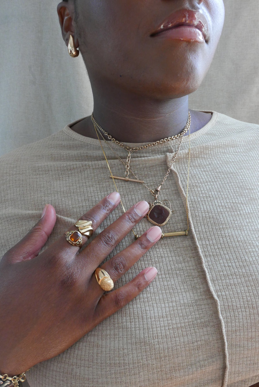 Retro 10K Gold Ridge Ring (8) - Stone Cooper