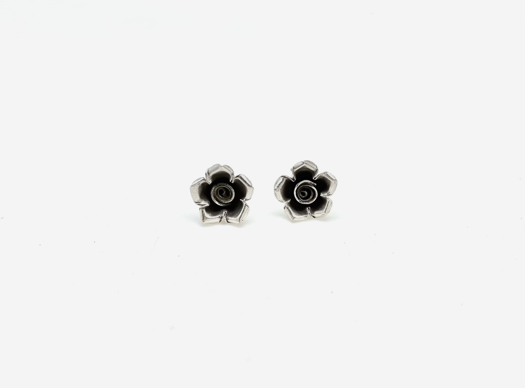 Rosen Earrings - Stone Cooper