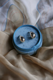 Gold Fluid Earrings - Stone Cooper