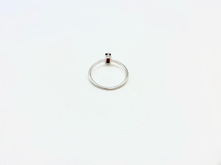 Marguerite Garnet Ring - Stone Cooper