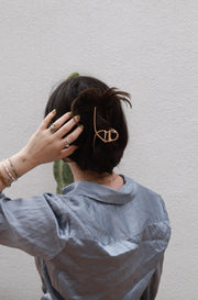 Gold Twist Claw Clip - Stone Cooper