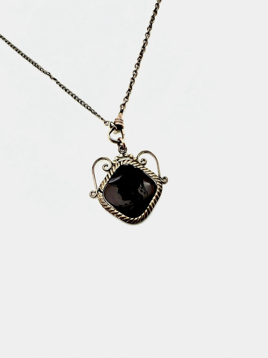 Carmen Intaglio Antique Gold Fill Necklace - Stone Cooper
