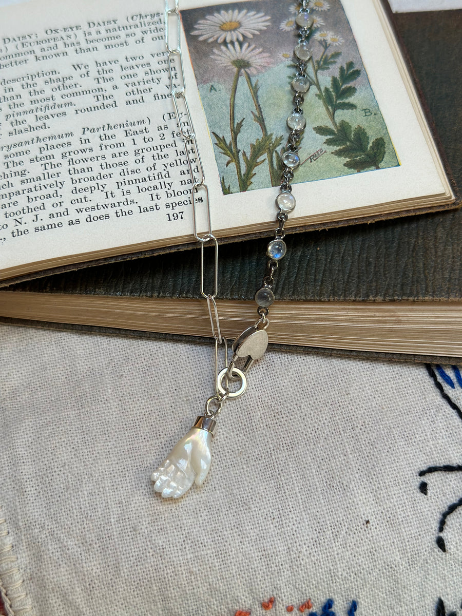 Anais Moonstone Hand Necklace - Stone Cooper