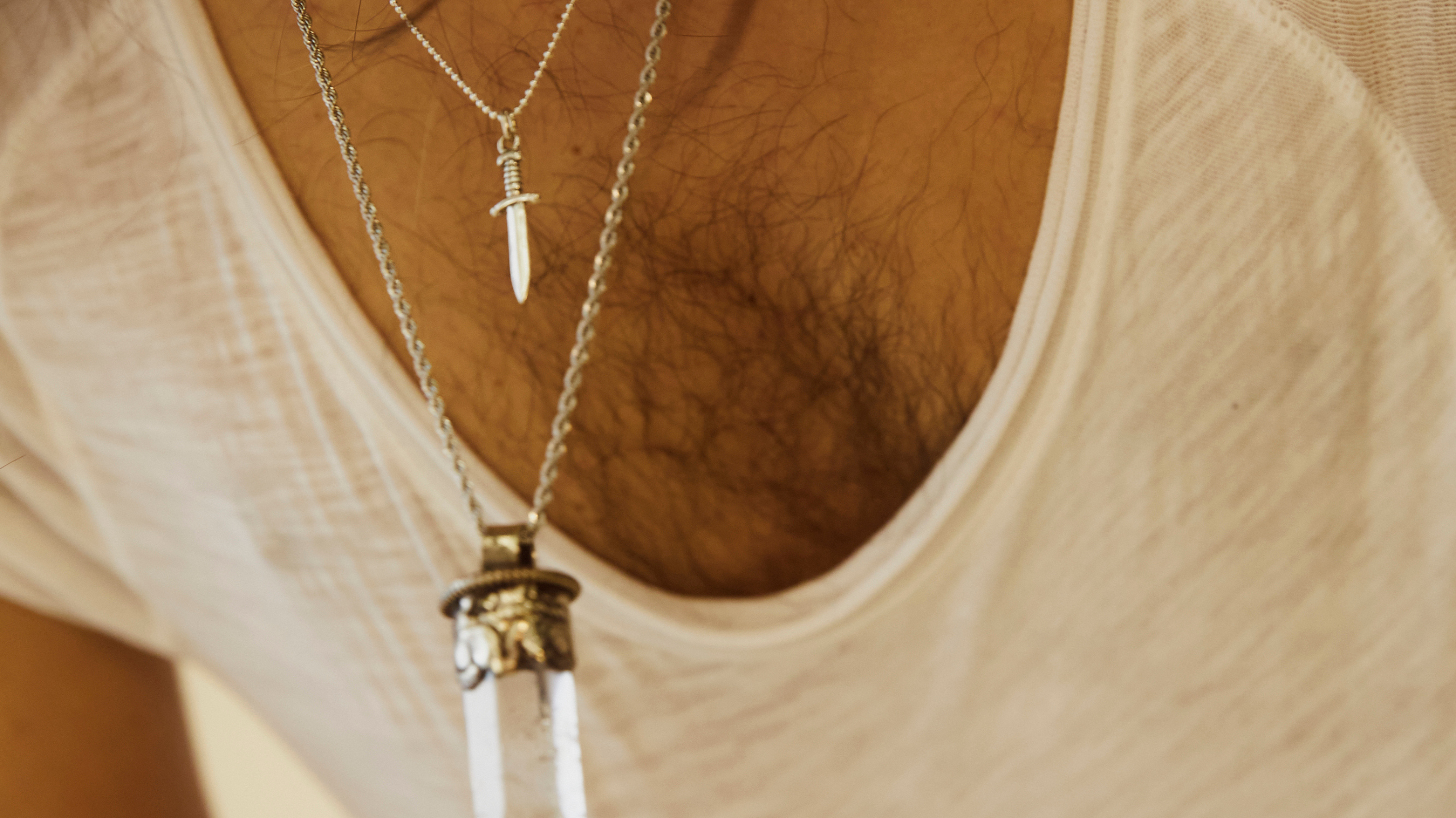 quartz necklace dagger necklace on male