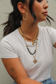 Onyx_Gold_Necklace_Giselle