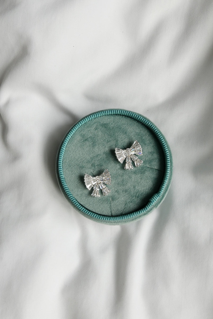 Crystal Bows - Stone Cooper