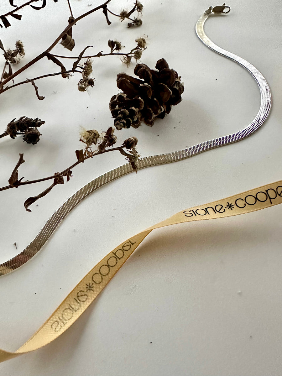 Bonnie Vintage Snake Chain - Stone Cooper