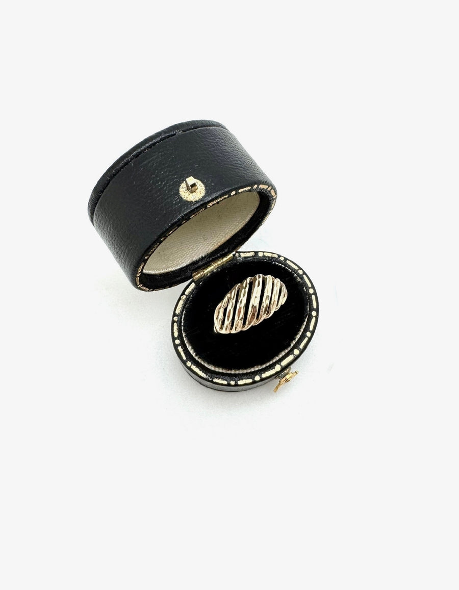 10K Vintage Shrimp Dome Ring (5.5) - Stone Cooper