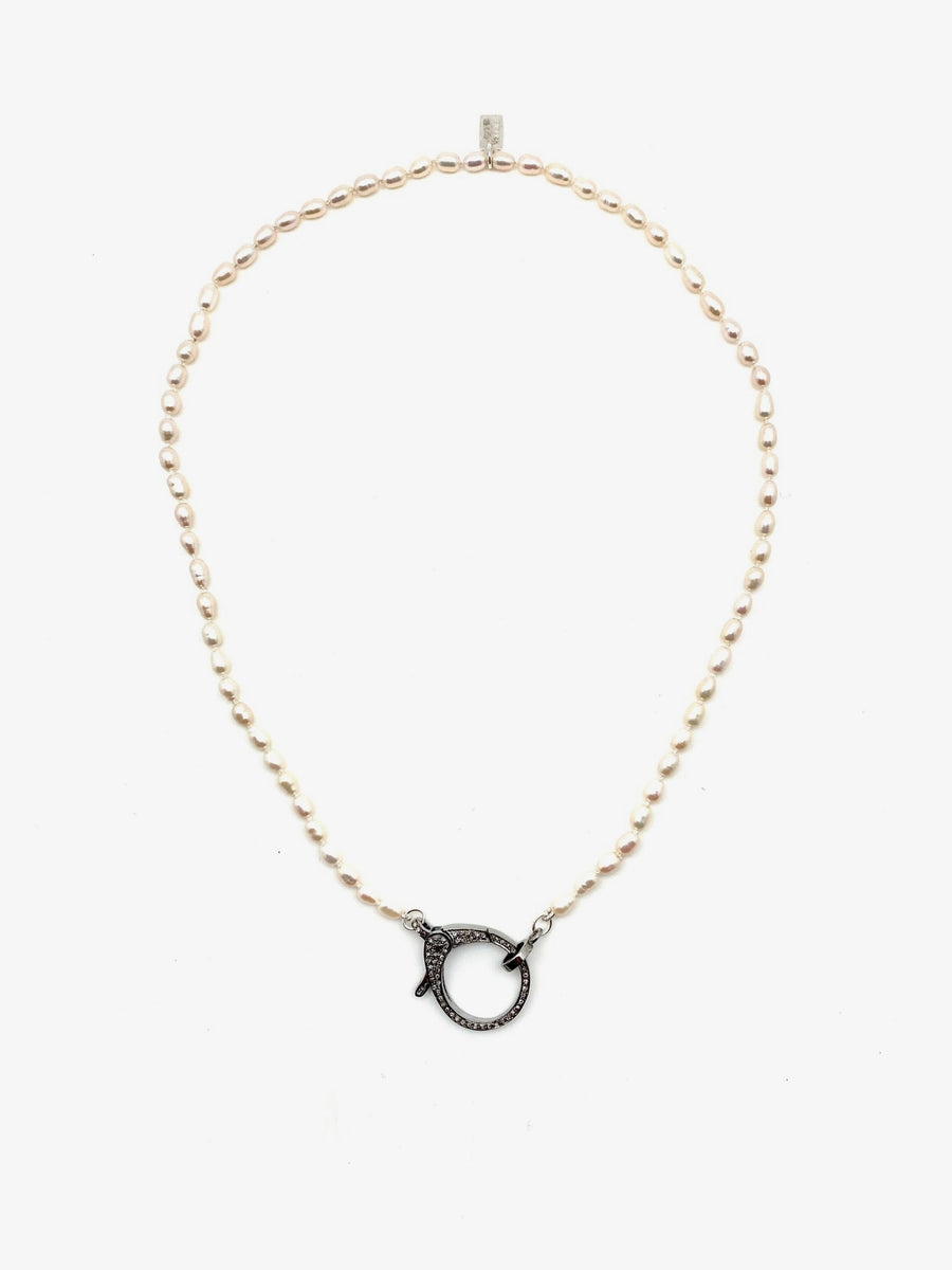 Pearl_Diamond_Clasp_Necklace