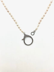 Pearl_Diamond_Clasp_Necklace