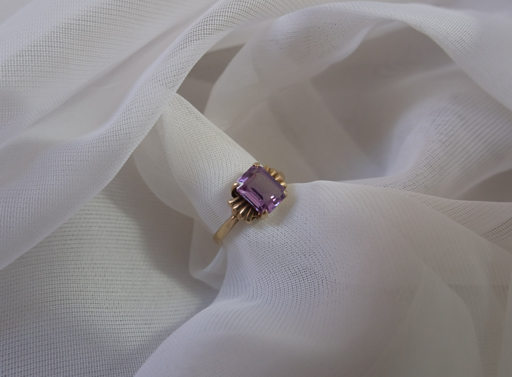 Vintage Color-Changing Sapphire Ring - 10K (5.25) - Stone Cooper