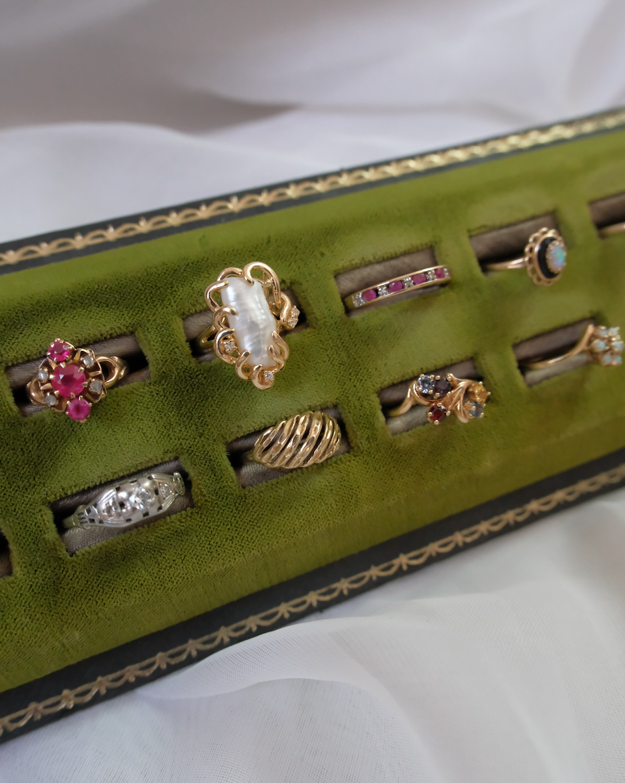 10K Vintage Shrimp Dome Ring (5.5) - Stone Cooper