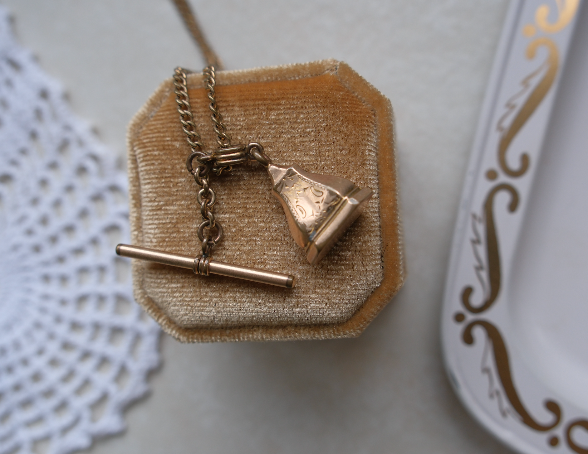 Agatha Fob, Gold-Filled T-Bar Necklace - Stone Cooper