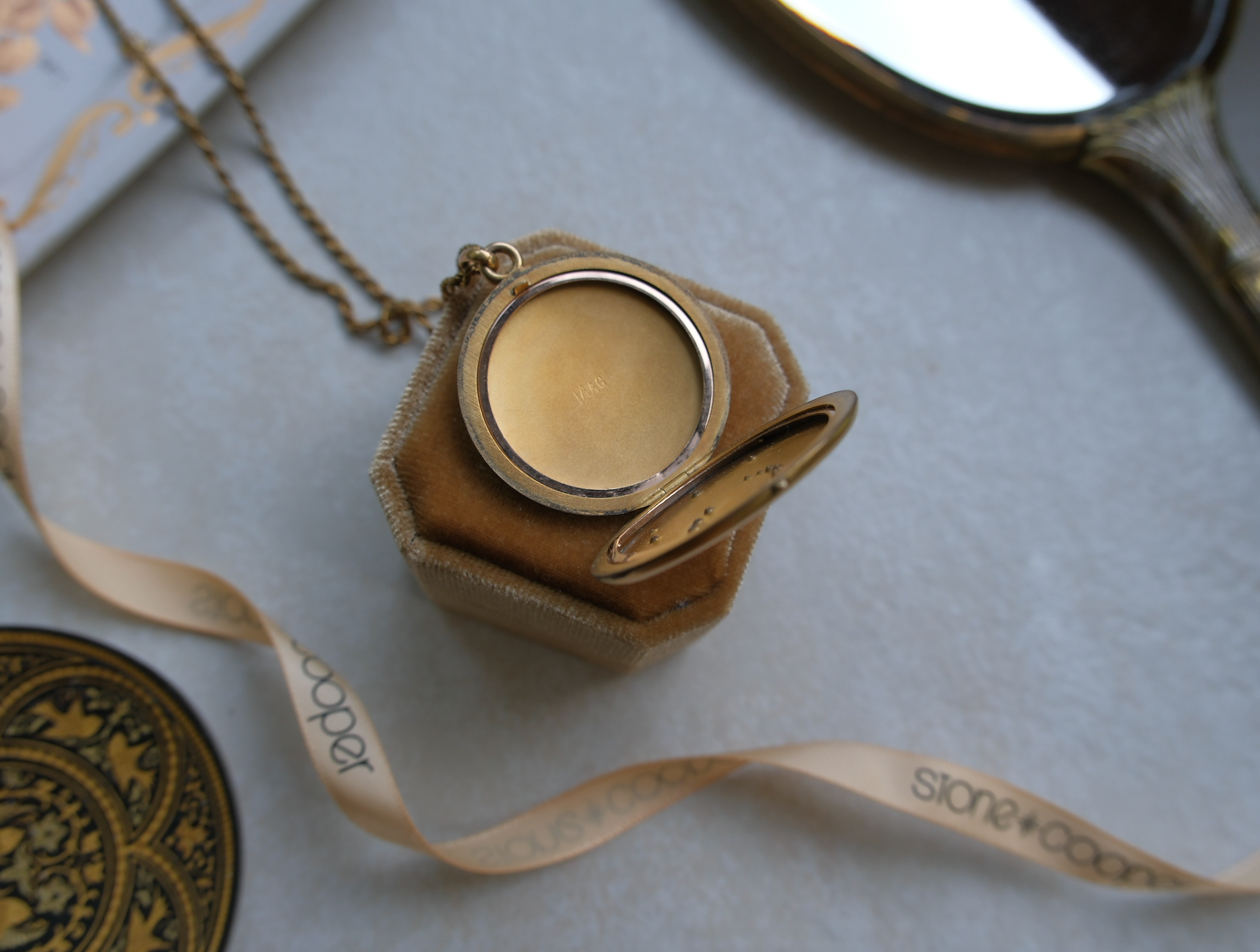 Nolan Gold-Filled Question Mark Locket - Stone Cooper