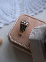 10K Diamond Buckle Ring (6.5)