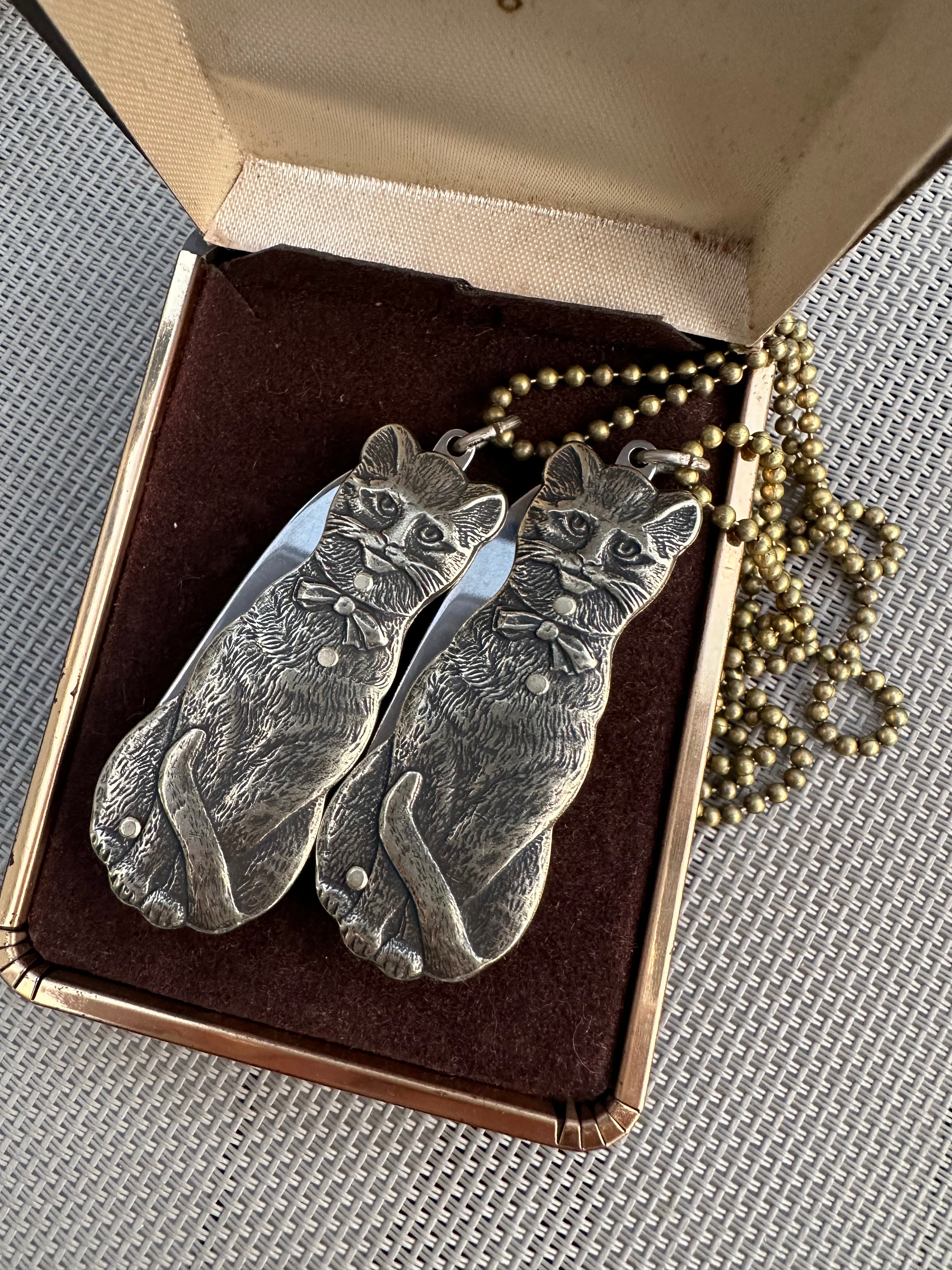 Melody Cat Knife Necklace - Stone Cooper