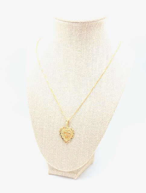 Lovelace_Heart_Gold_Necklace
