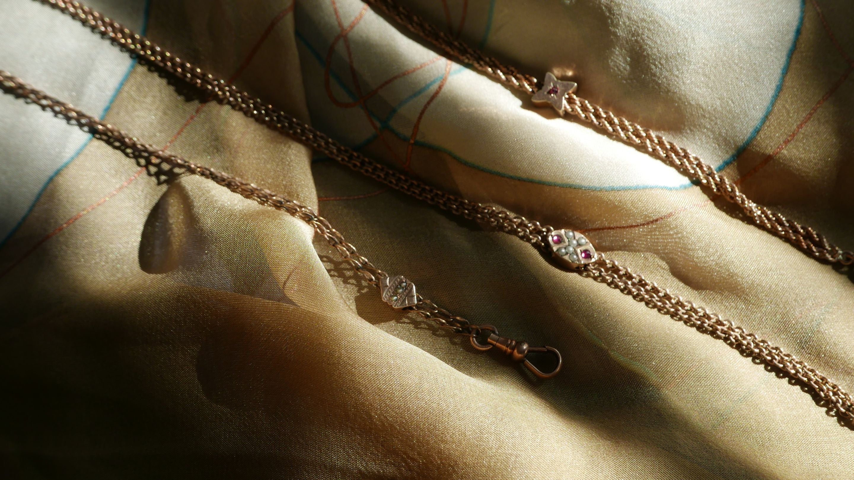 Slide_Guard_Necklace_Vintage_Antique_Chains