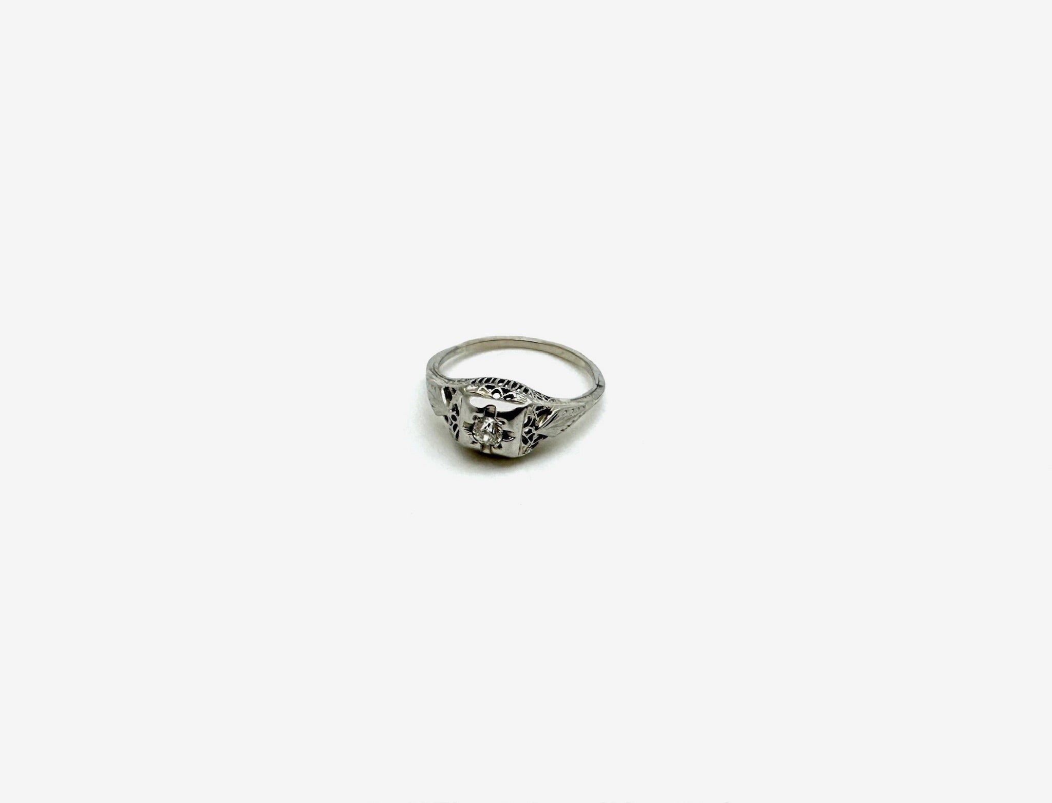 Antique 18K Deco Diamond Engagement Ring (5.5) - Stone Cooper