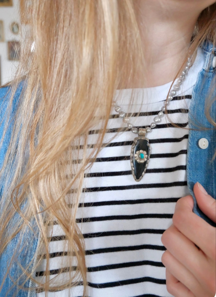 Pearl Onyx Arrowhead Necklace - Stone Cooper