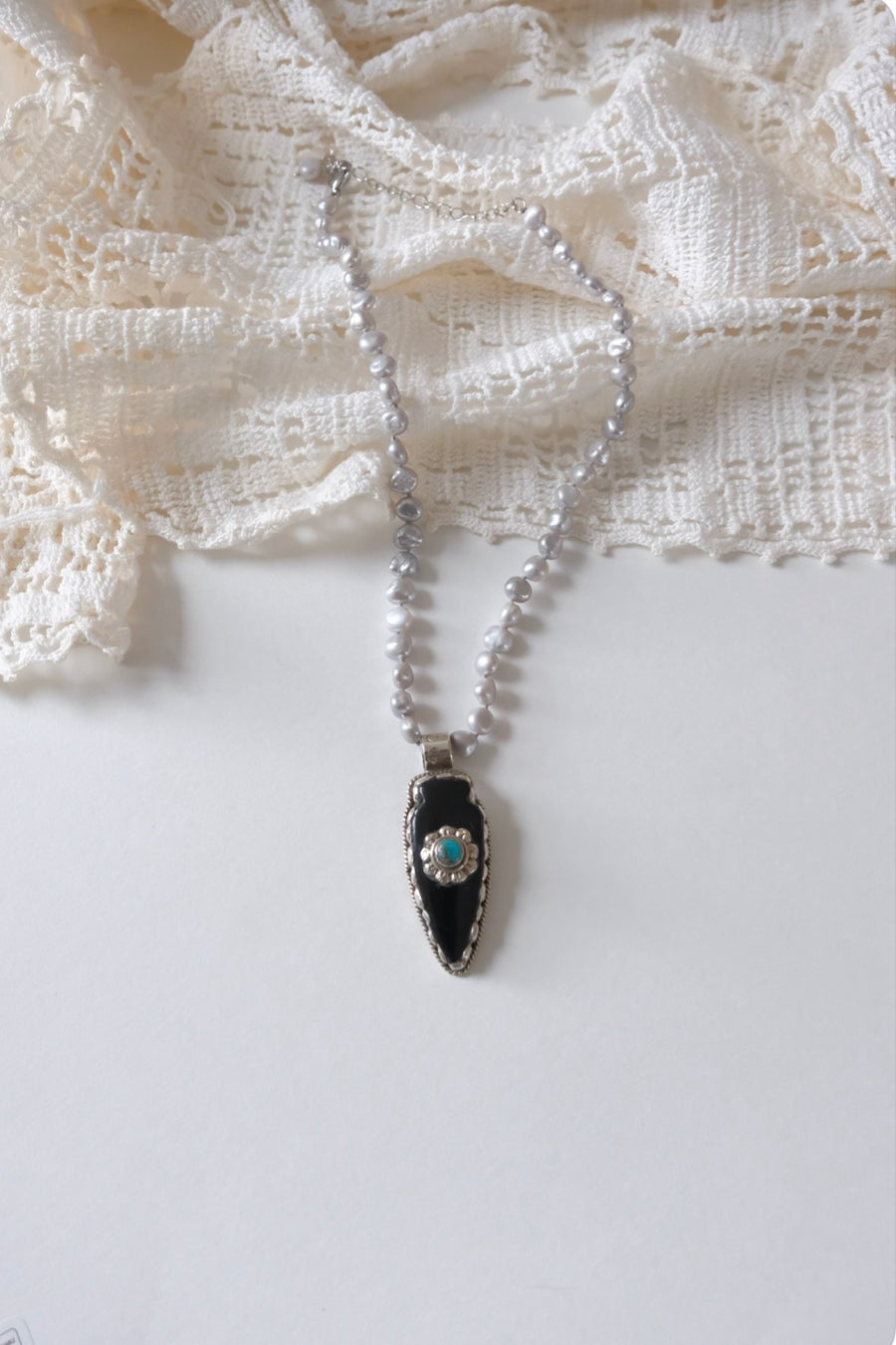 Pearl Onyx Arrowhead Necklace - Stone Cooper