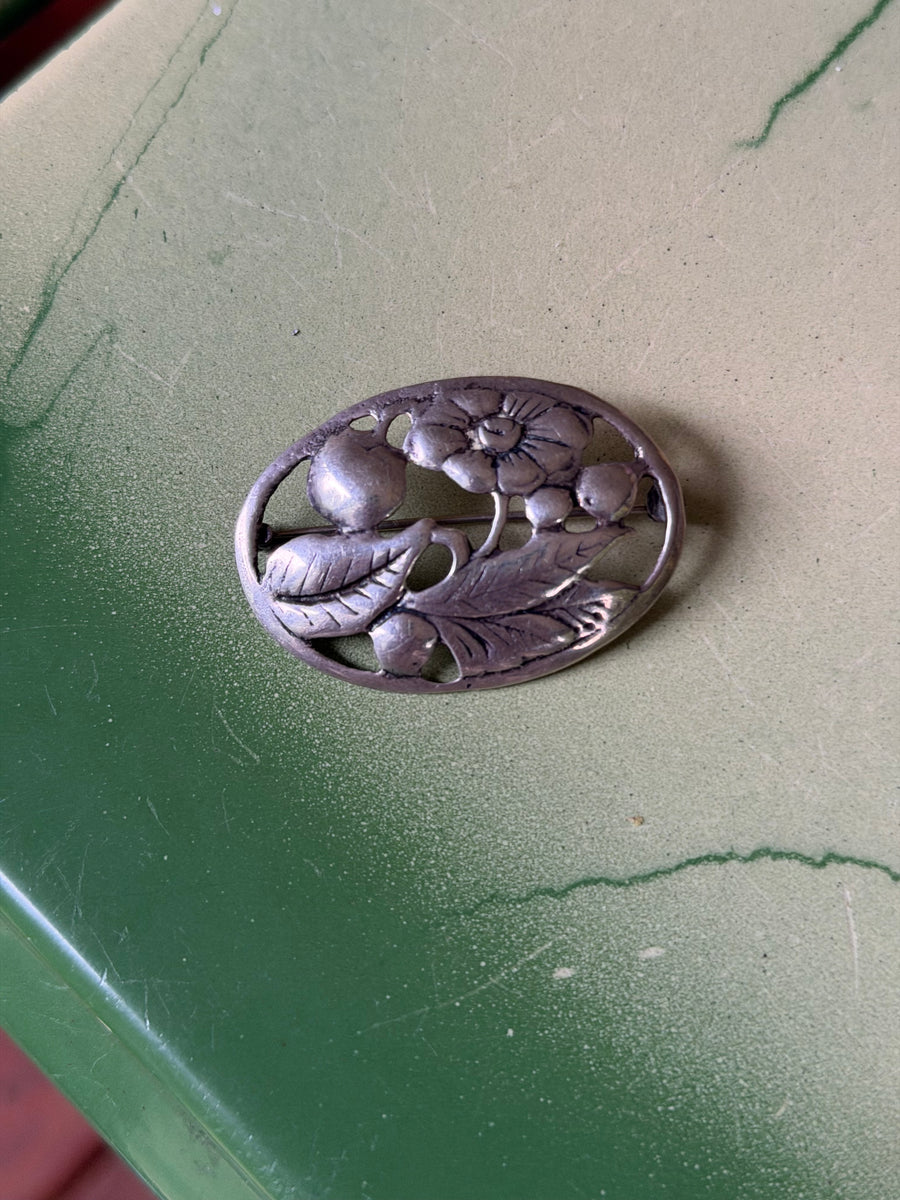 Vintage Sterling Cutout Botanical Brooch
