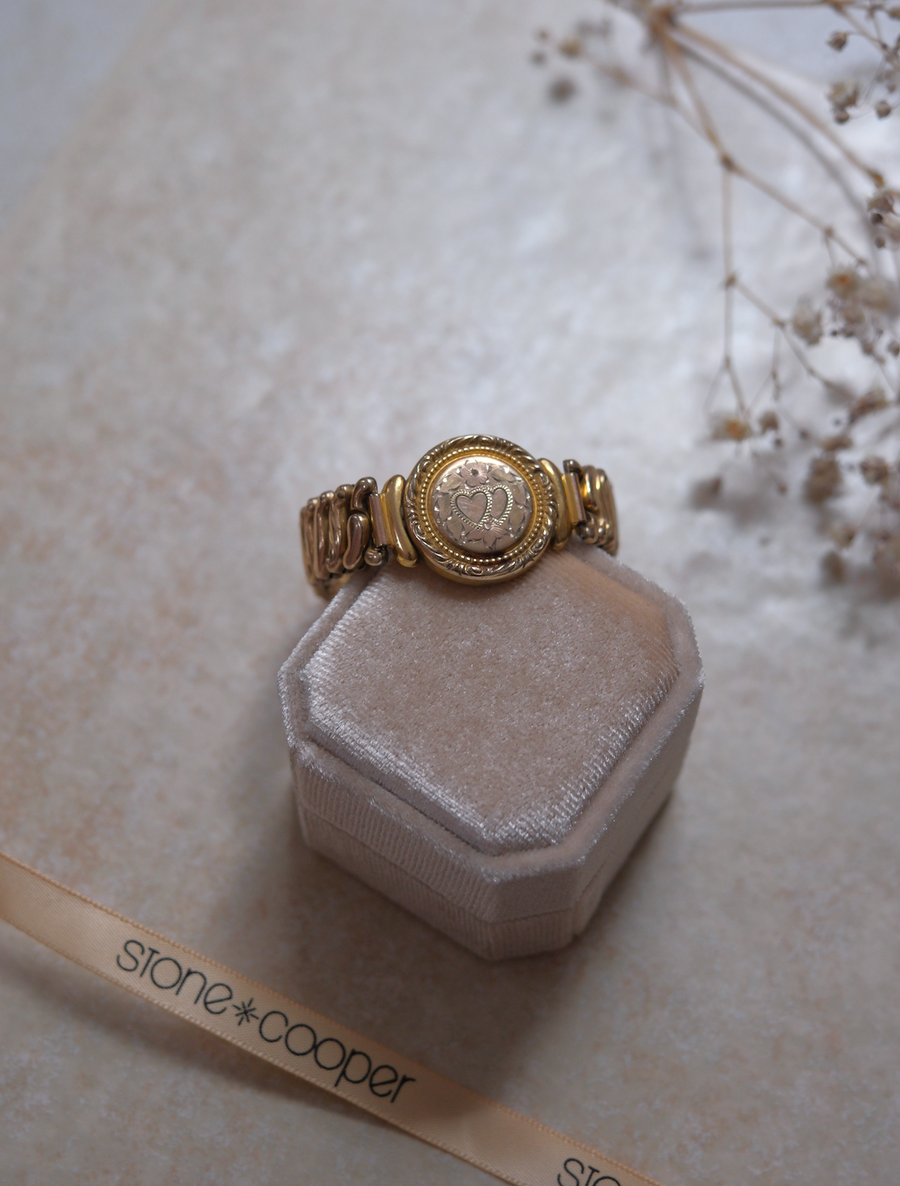 Claude Round Antique Sweetheart Expansion Bracelet