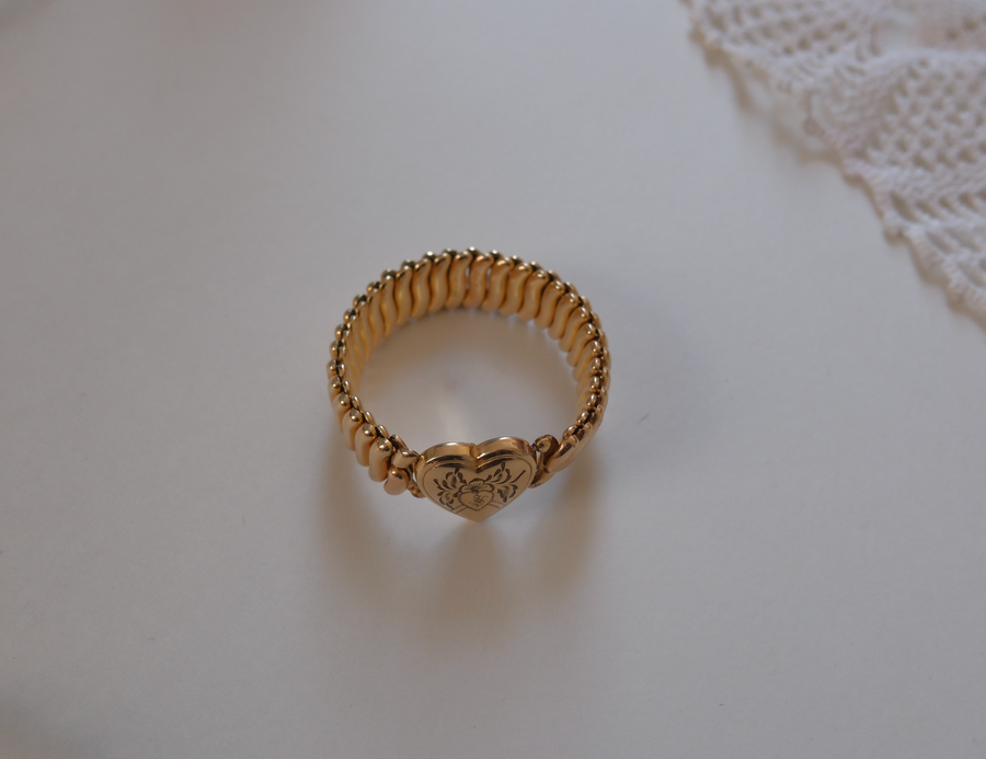 Sarah Antique Sweetheart Expansion Bracelet
