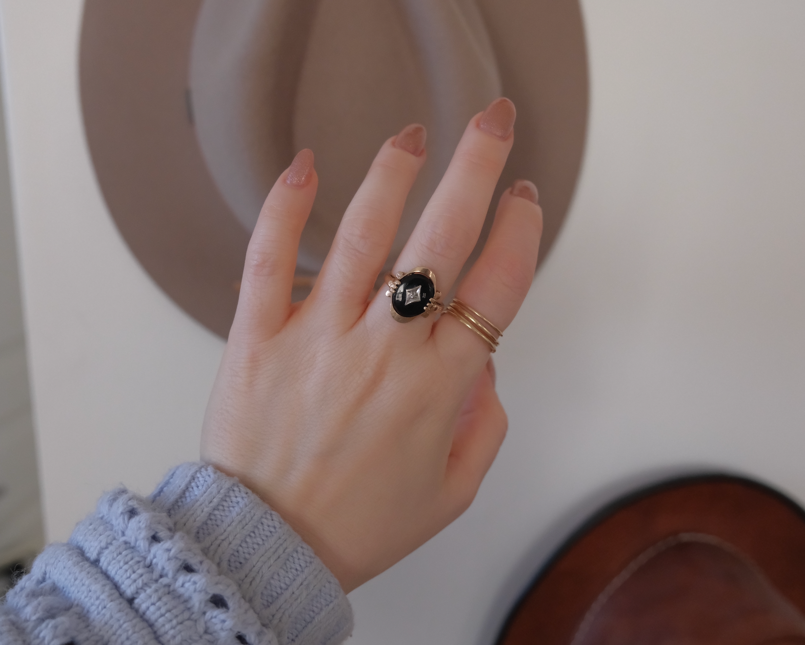 10K Vintage Onyx Diamond Ring (6.25)