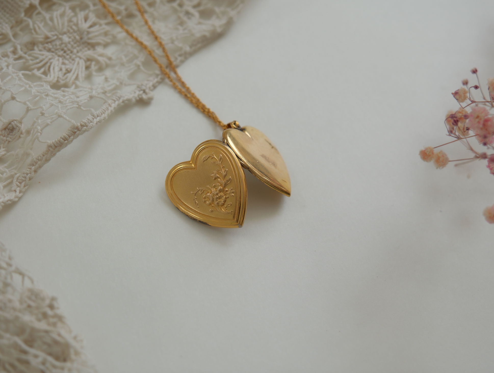 Olga Antique Heart Locket
