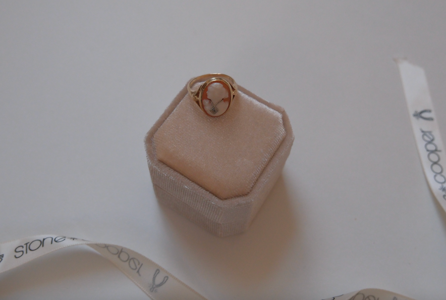 10K Cameo Diamond Ring (7)