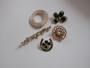 Vintage Signed Clover and Circle Brooch Set - Stone Cooper