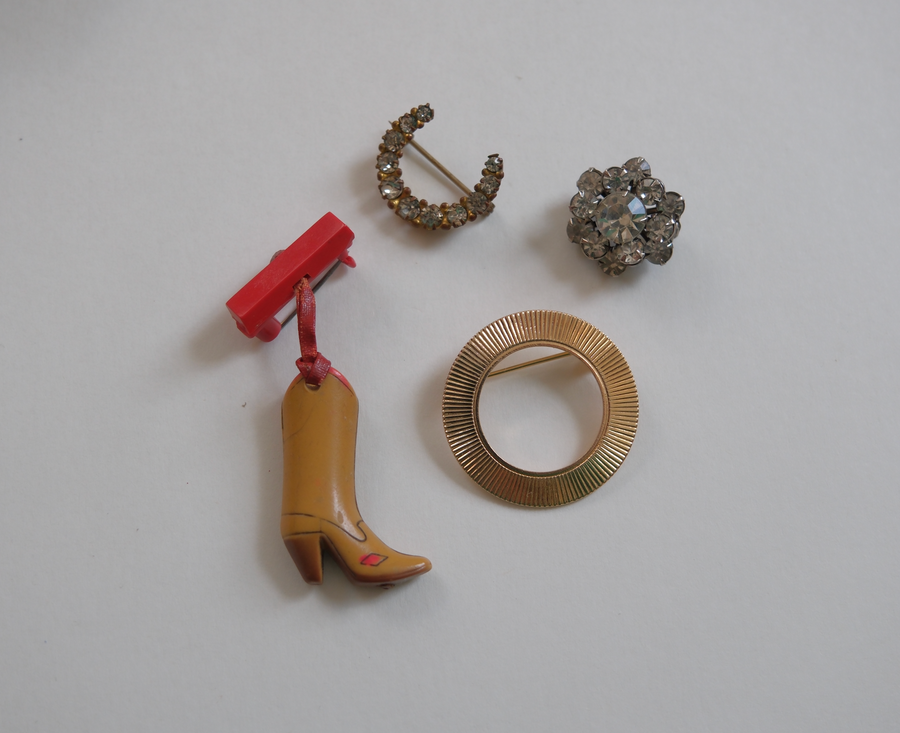 Vintage Rhinestone Cowboy Brooch Set - Stone Cooper