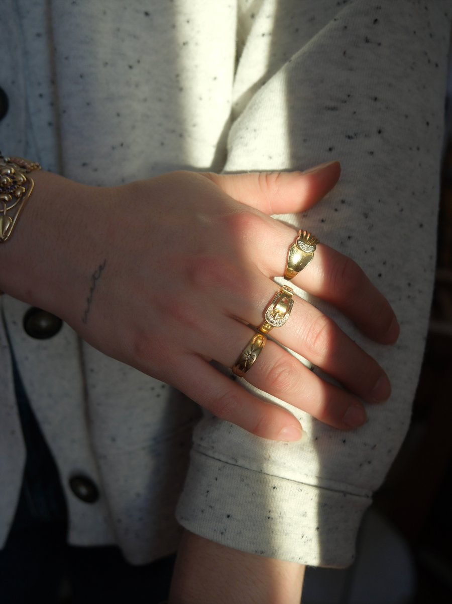 14K Vintage Two-Toned Buckle Ring (7.5) - Stone Cooper