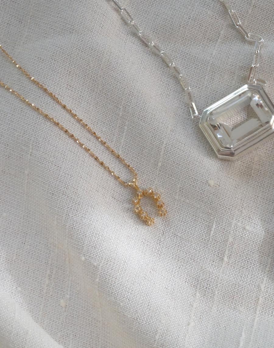 14K Vintage Diamond Horseshoe Necklace - Stone Cooper
