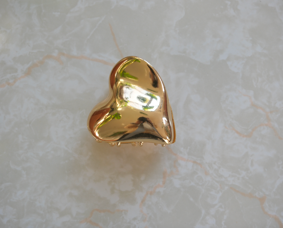 Gold Heart Claw Hairclip - Stone Cooper