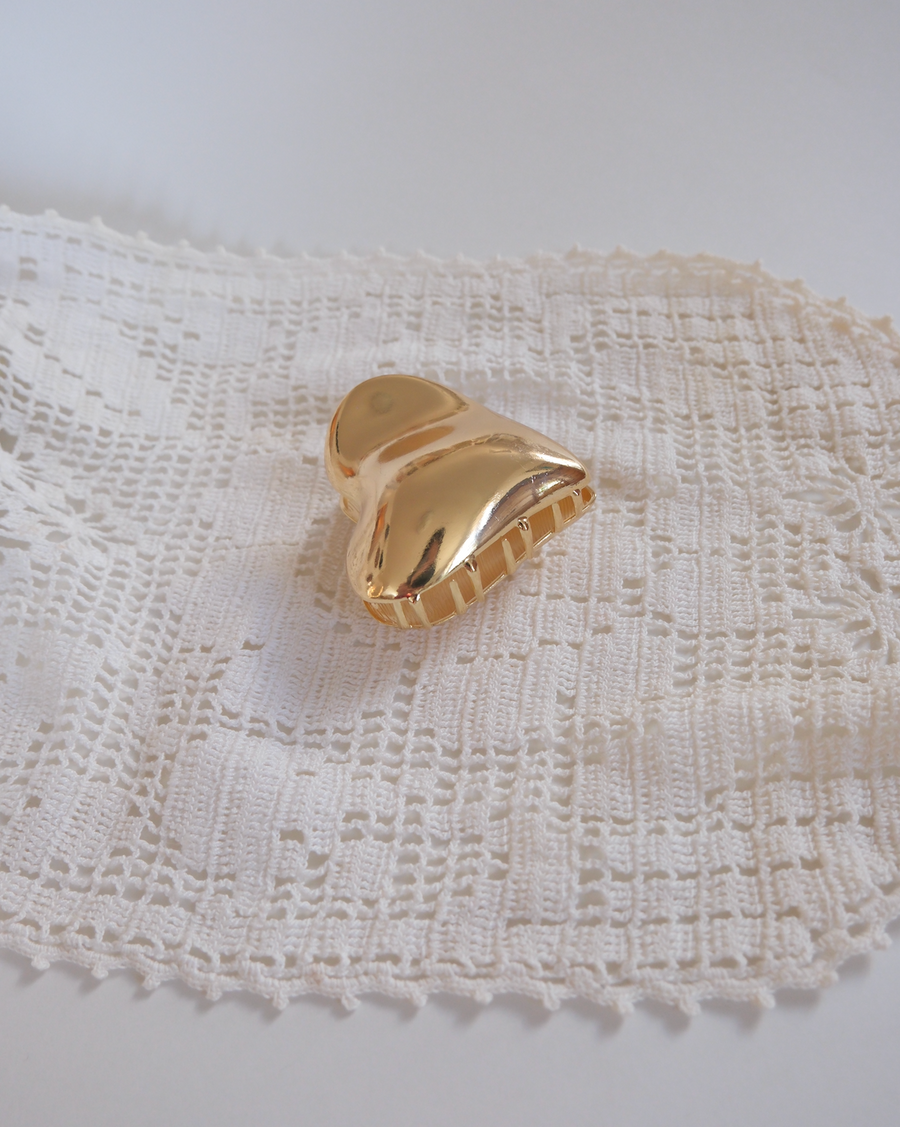 Gold Heart Claw Hairclip - Stone Cooper