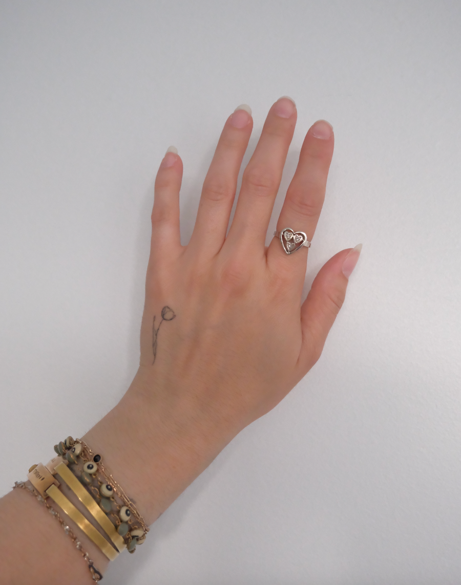 Vintage 14K White Gold Diamond Heart Ring (7)