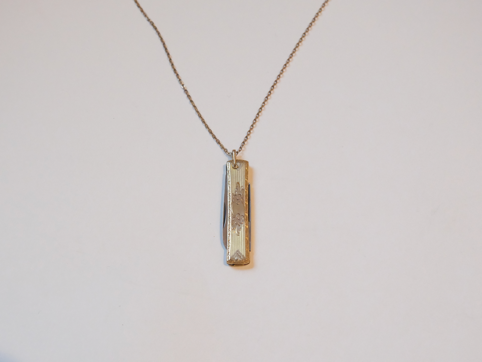 Elaine Gold-Filled Pocket Knife Necklace