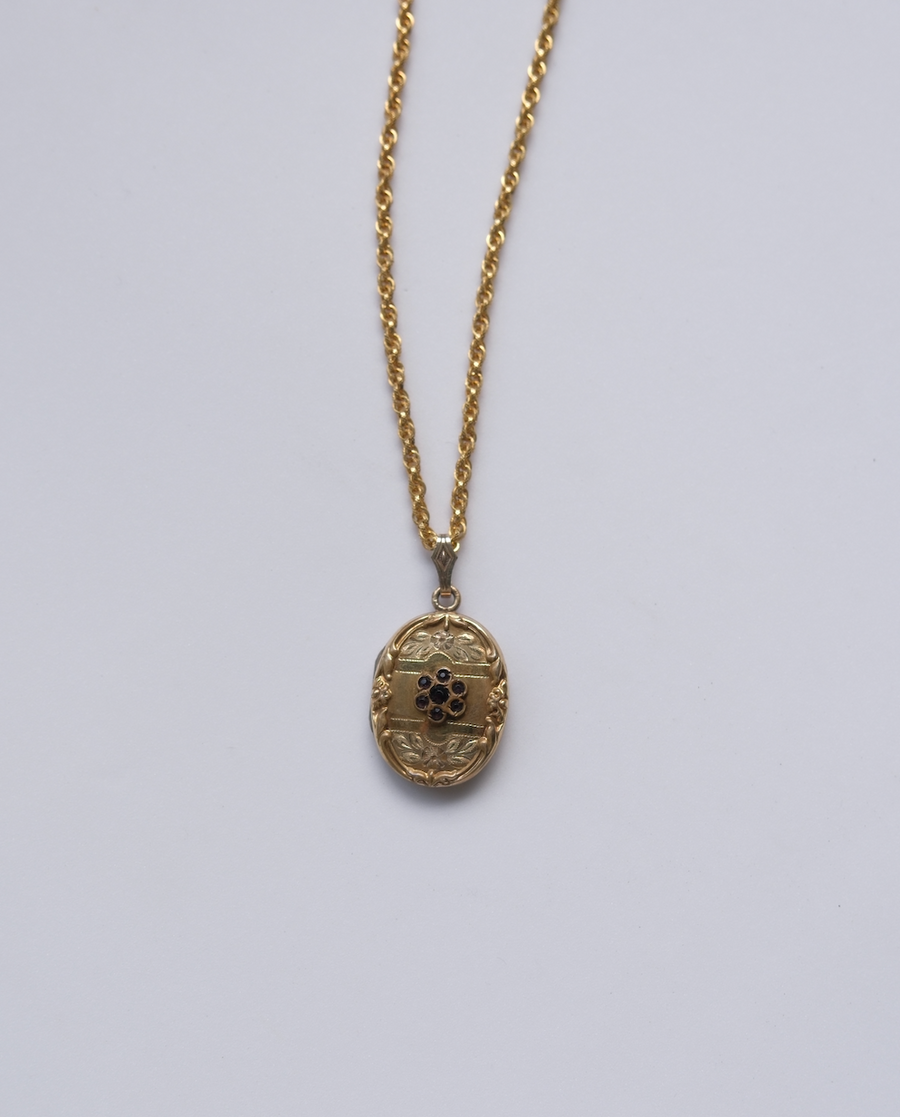 Blooma Gemstone Locket - Stone Cooper