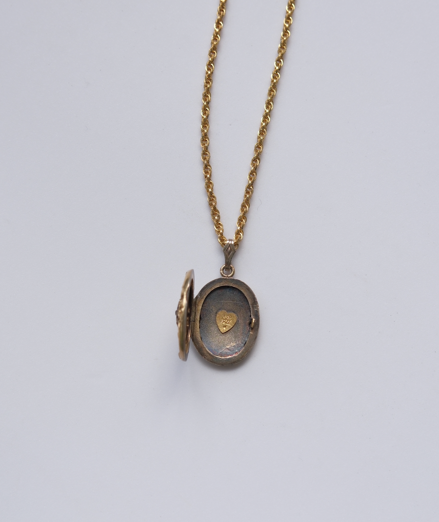 Blooma Gemstone Locket - Stone Cooper