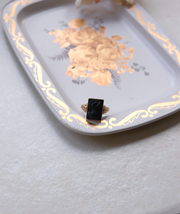 10K Onyx Intaglio Ring (8.25)